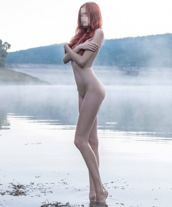 У меня есть огромный багаж опыта и я гарантирую, что ты проведешь со мной незабываемое время. Посмотрите мои фото, чтобы понять, насколько я сексуальна и привлекательна. Я предлагаю широкий спектр услуг, удовлетворяющих все твои фантазии и желания. Я готова выполнить все твои желания и позволю тебе расслабиться после напряженного дня. У меня много положительных отзывов от довольных клиентов, которые возвращаются ко мне снова и снова. Живу в Москве, так что я всегда готова встретиться с тобой и дать тебе удовольствие. Свяжись со мной, и я уверена, что ты останешься доволен. 14770, 25 лет