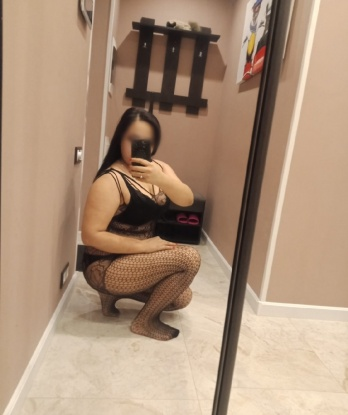 Я открою для тебя двери в рай, наполняя тебя безграничным наслаждением. Мои услуги - это удовольствие без границ. 🌹
Позволь мне стать твоей ночной фантазией, обернуть тебя нежностью и страстью. Со мной ты поймешь, что это значит быть по-настоящему желанным. 💋💦
Мои фото - это настоящая я, без фотошопа и обмана. Можешь проверить, заглянув в мой профиль. Множество положительных отзывов только подтверждают, что я - лучшая в своем деле. 💫
Приглашаю тебя провести незабываемое время в моей компании. Я живу в Москве и готова воплотить в жизнь твои самые смелые фантазии и желания. Уверена, что ты не пожалеешь о выборе! 🌹❤️
#эскорт #проститутка #Москва 2357, 40 лет